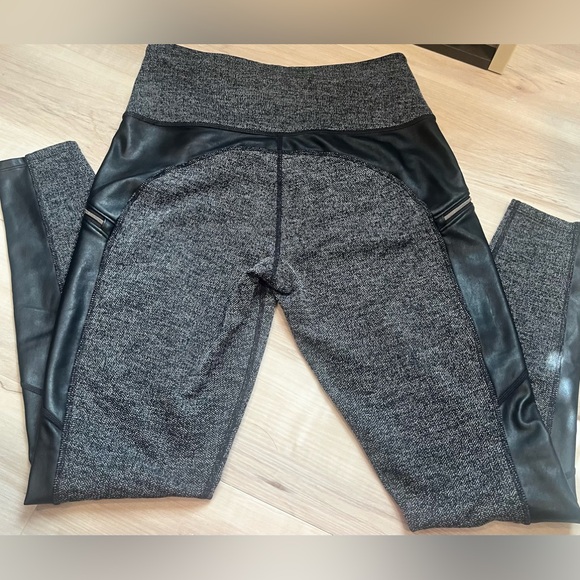 Athleta Herringbone Luxe Metro Drifter Legging (Size SMALL) - Picture 2 of 7